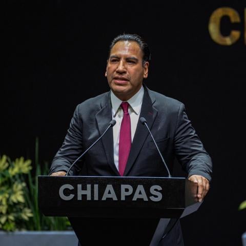 Gobernador de Chiapas anuncia investigación por "narconómina" entre policías