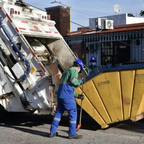 Personal de limpia del Municipio de Aguascalientes 