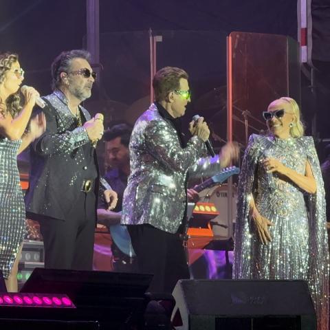 Casi 3 horas de exitos con "Entre Amigos" en el Foro de las Estrellas 2026