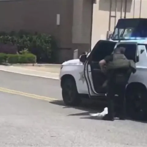 Tiroteo en centro comercial de Louisiana; reportan al menos 10 heridos