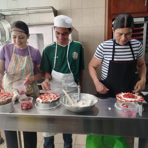 Aprender, emprender y enseñar: esta es la historia de Gris Solís