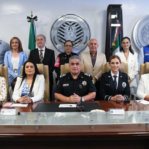 Con botones de vida, Aguascalientes fortalece la atención a personas con autismo