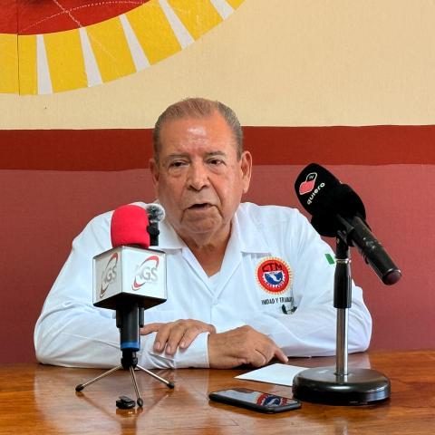 Alfredo González 