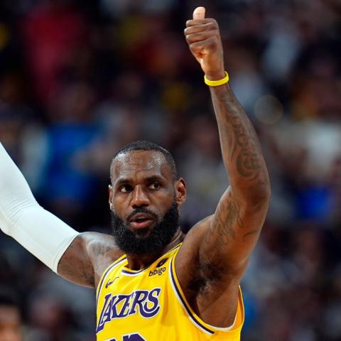 LEBRON JAMES RÉCORD