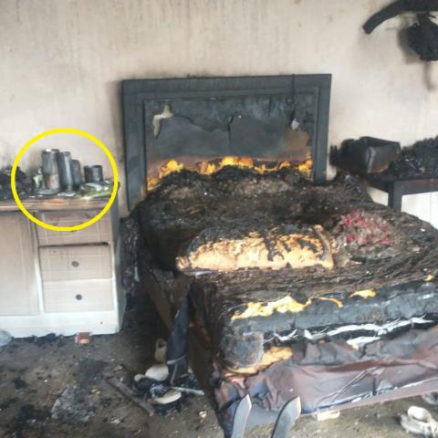 El fuego dañó una habitación en la planta alta de una casa; no se reportaron personas lesionadas