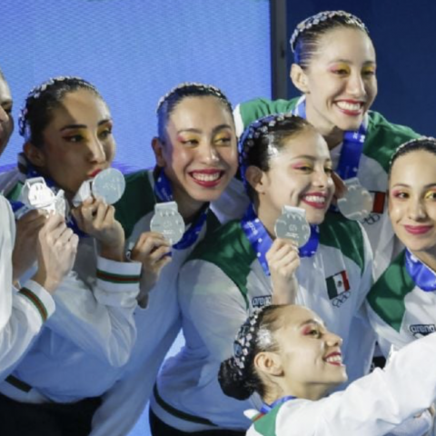 PLATA MÉXICO NATACIÓN ARTÍSTICA