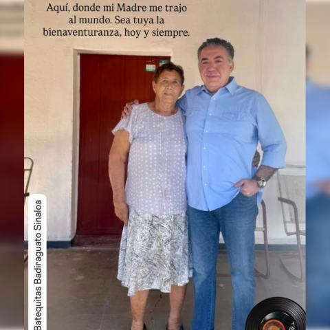 Enrique Inzunza y su mamá 
