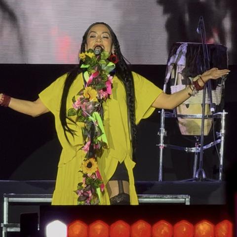 Lila Downs llenó de música y folclore el Foro de las Estrellas de Aguascalientes