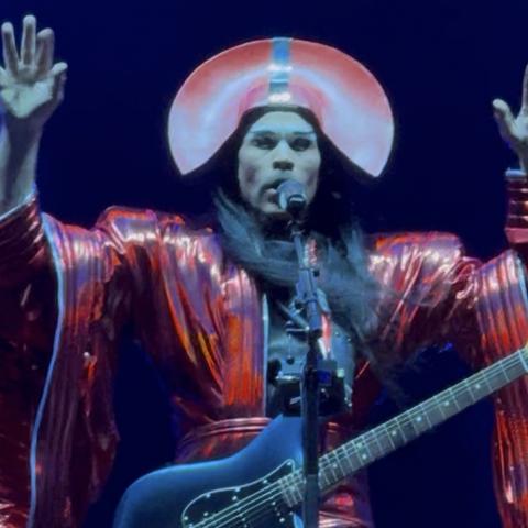 Empire of the Sun conquista el Foro de las Estrellas con alucinante concierto