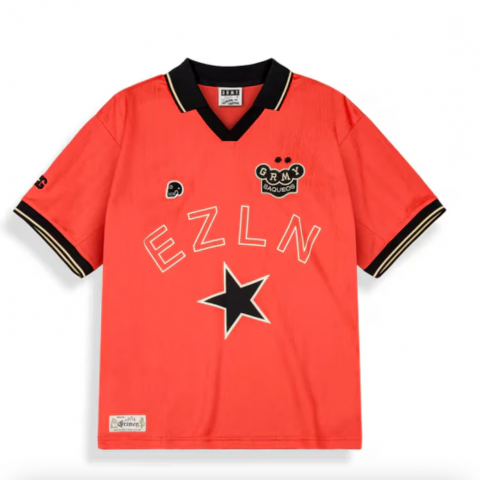 Marca española usa símbolos del EZLN en una camiseta sin permiso