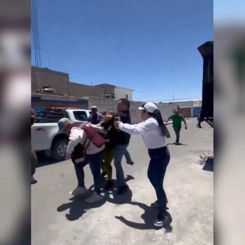 Agreden con bates y fierros a equipo de campaña de candidata de Morena en Coahuila