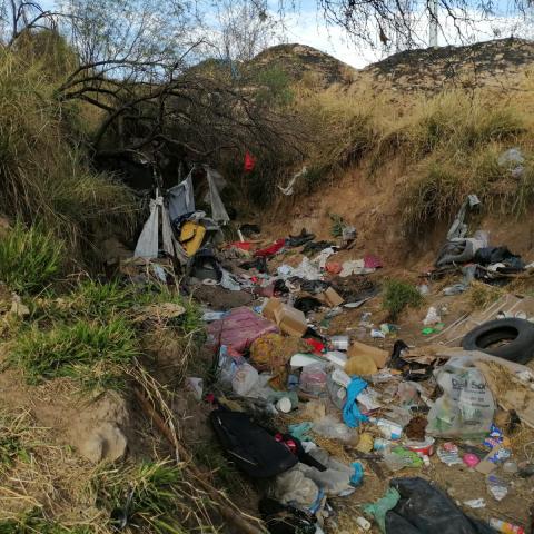 En 20 años, se han reiterado casi 5 mil toneladas de basura en Bosque de Cobos