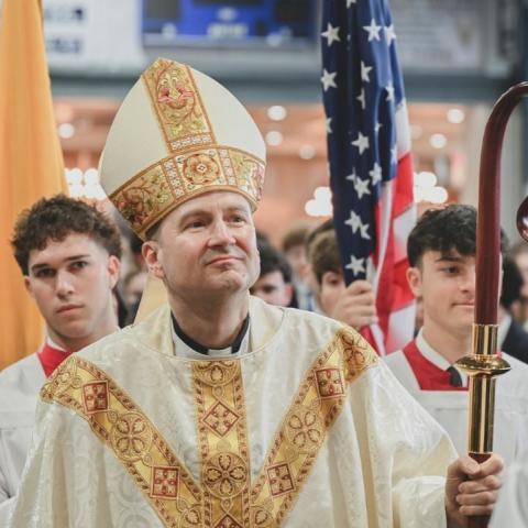 Arquidiócesis de Nueva York indemniza a víctimas de abuso sexual de la Iglesia Católica con 800 millones de dólares