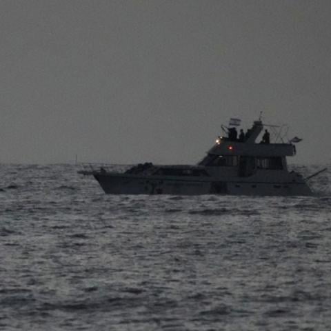 Israel deporta a los activistas de la flotilla con ayuda humanitaria para Gaza que recién interceptaron