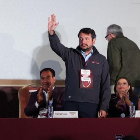 "Andy" López Beltrán quiere diputación de Tabasco, pero no vive en el estado