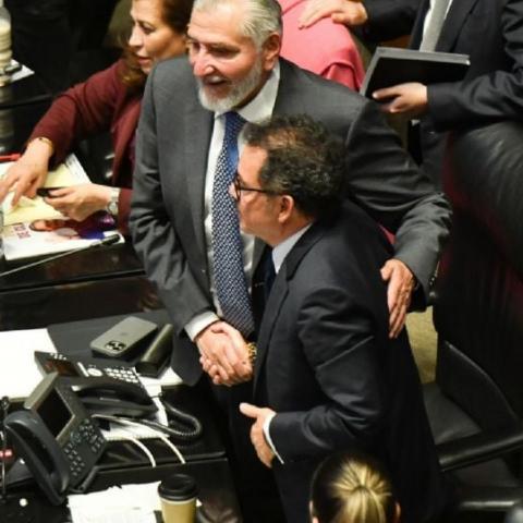 Senado avala reforma que crea Comisión de Verificación para detectar narcocandidatos