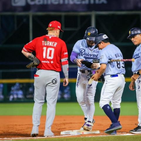 Rieleros 5-9 Toros