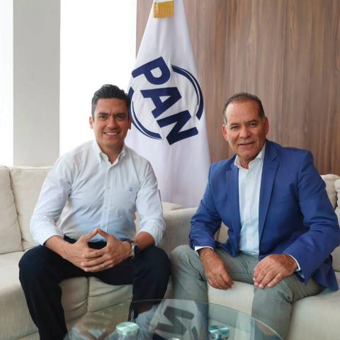 Reaparece Martín Orozco: se reúne con el presidente nacional del PAN previo a las elecciones del 2027