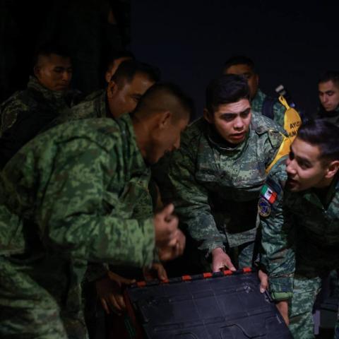 Sedena prepara envío de rescatistas a Venezuela tras sismos