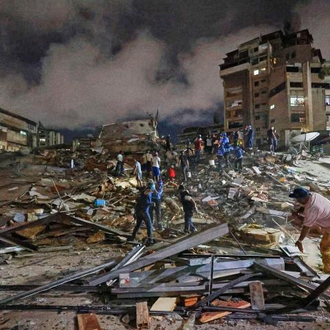 Terremotos en Venezuela dejan 164 muertos; USGS advierte que víctimas podrían llegar a 100 mil