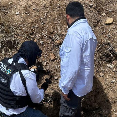Tras reporte anónimo, autoridades localizan fosa con restos en El Chunde, Pabellón de Arteaga