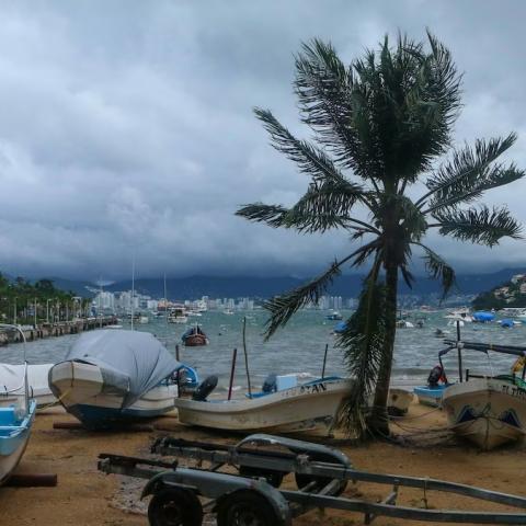 Se forma la depresión tropical Dos-E frente a Guerrero