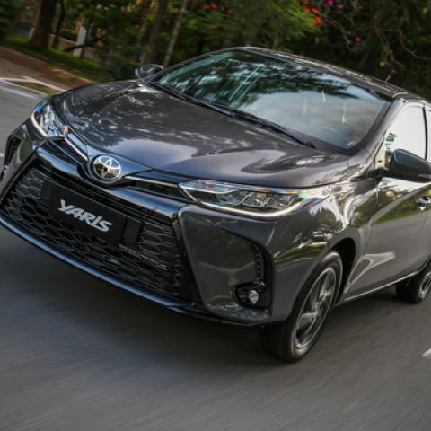 Toyota Yaris: el sedán que sigue siendo decisión inteligente