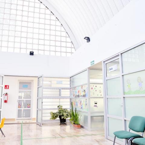 Tere Jiménez inaugura las nuevas instalaciones de "Cielo Claro"