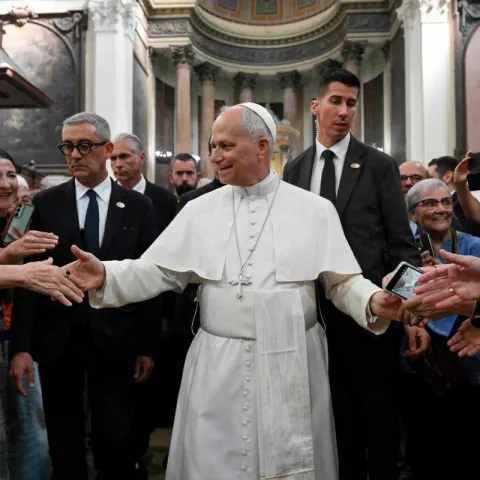 "No podemos creer en Jesús y promover la guerra": Papa León XIV