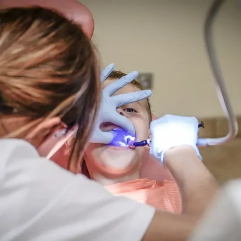 Queja contra dentistas