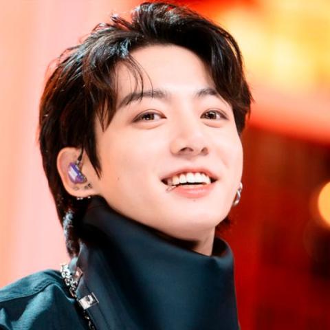 Condenan a mujer que acosó a Jungkook de BTS e intentó ingresar a su vivienda