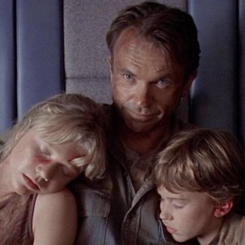 Representante de Sam Neill confirma la causa de muerte del actor 