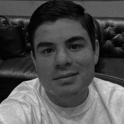 Muere primo de Alfredo Olivas durante ataque armado en una taquería de Zapopan