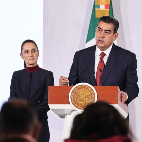 Sergio Salomón Céspedes y Claudia Sheinbaum