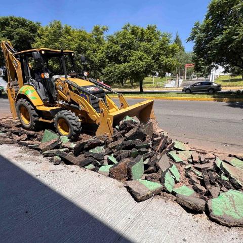 Leo Montañez impulsa programa de rehabilitación de ciclovías