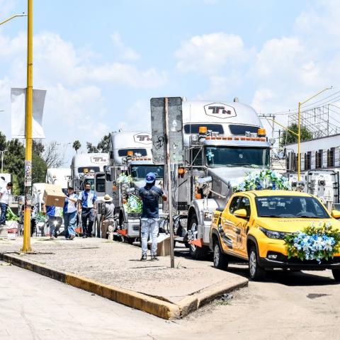 Anuncian cierres viales para el viernes por peregrinación de transportistas en Aguascalientes