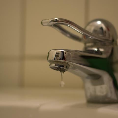 Sin medidores calibrados, MIAA podría infringir ley con limitación del agua a morosos: Colegio de Abogados