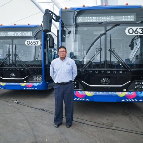  Plantilla de operadores de camiones urbanos