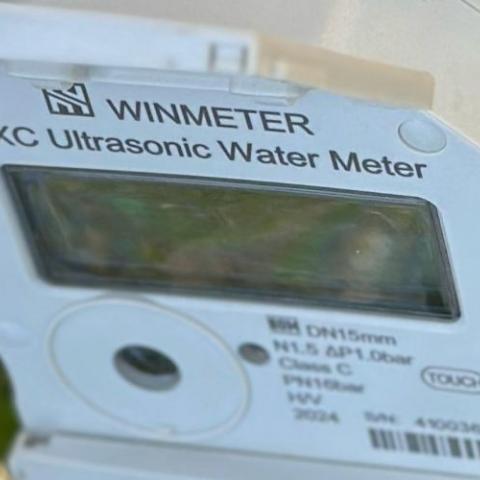 Se han instalado 10 mil medidores inteligentes de agua; proyectan alcanzar a 60 mil usuarios para abril de 2027