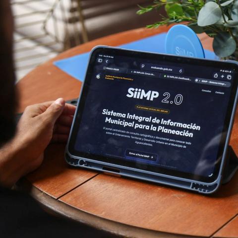 Leo Montañez presenta plataforma digital de consulta para el Desarrollo Urbano y Ordenamiento Territorial