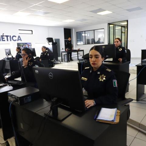 Policía Cibernética 
