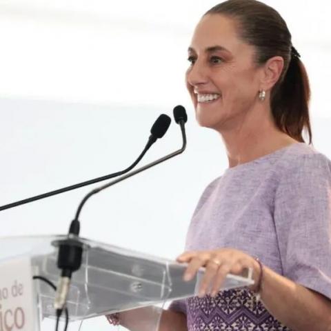 Sheinbaum impulsa reforma para prohibir doble nacionalidad a presidentes y critica reunión entre Fox y Alito Moreno