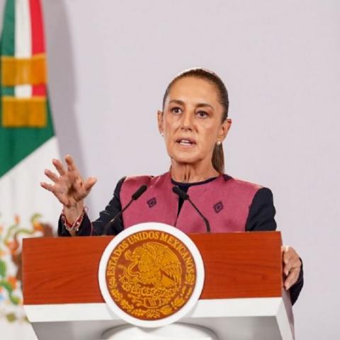 Huracán "Polo" no tocará tierra en México, explica Sheinbaum; pero pide estar alertas fuertes lluvias
