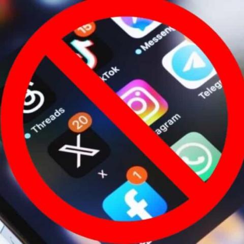 Prohibición de redes sociales