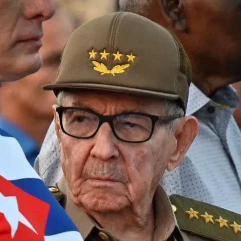 Raúl Castro no ha muerto, está gravemente enfermo