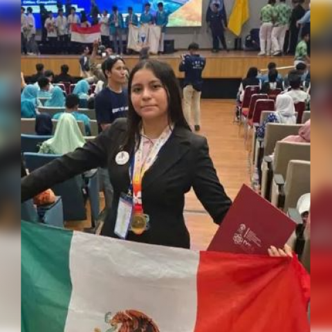 Ángela Karime Hernández Venegas