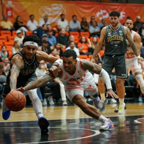 Panteras vs Soles 2026