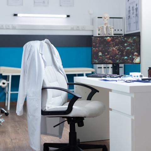 CLÍNICAS PRIVADAS BAJO INVESTIGACIÓN