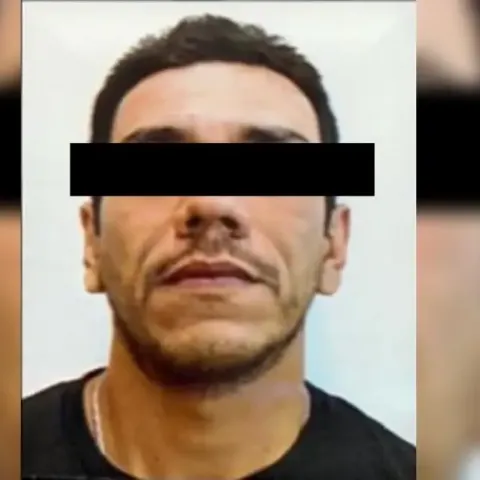 Detienen al "Mando 20", líder criminal presuntamente responsable de un "coche bomba" explotado en Michoacán