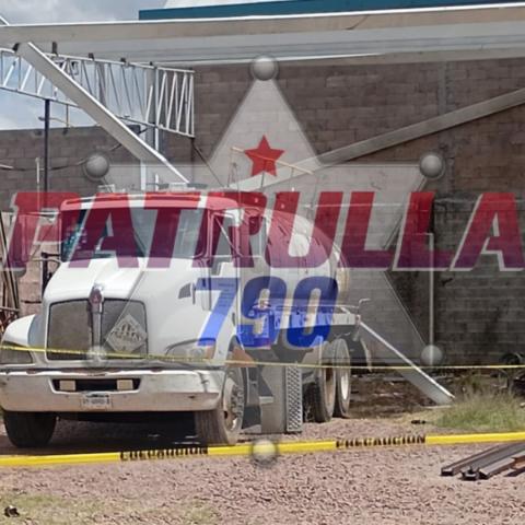 Explosión de pipa en parque industrial al sur de Aguascalientes deja un trabajador sin vida